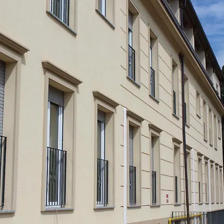Hotel apartamentowy Tre Pini