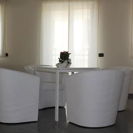 Tre Pini Aparthotel